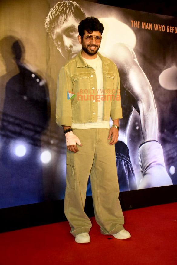 photos ananya panday alaya f and others grace the premiere of chandu champion 1324 3