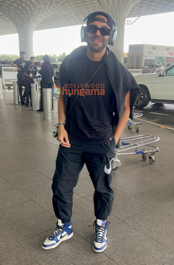 photos aparshakti khurana and poonam pandey snapped at the airport 1