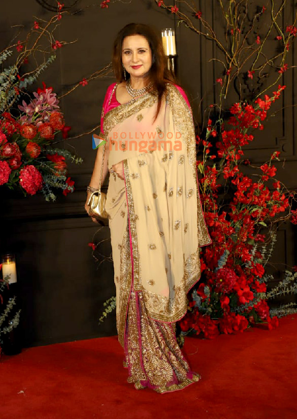 photos celebs grace sonakshi sinha and zaheer iqbals reception bash 10 3