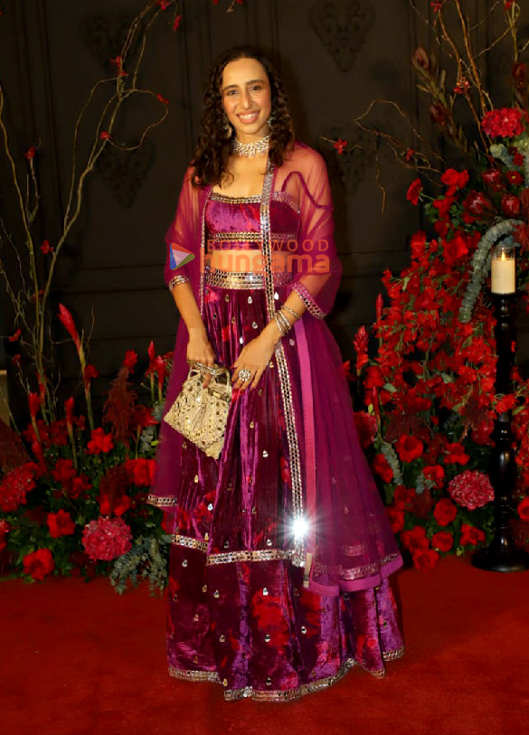 photos celebs grace sonakshi sinha and zaheer iqbals reception bash 3 7