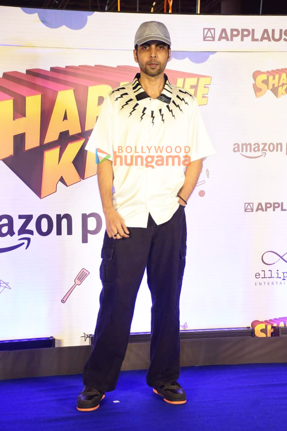photos celebs grace the premiere of sharmajee ki beti 28 22