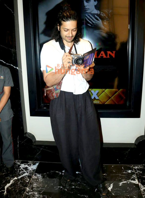 photos jackie shroff swara bhaskar prateik babbar ali fazal and richa chadha snapped at manthan screening held by film heritage foundation 8