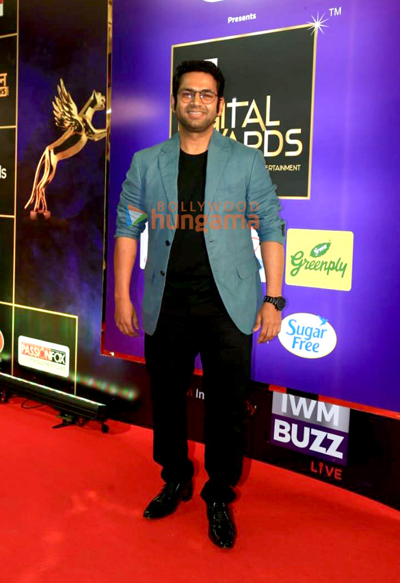 photos kajol daisy shah nawazuddin siddiqui and others snapped at iwm buzz digital awards 2024 26