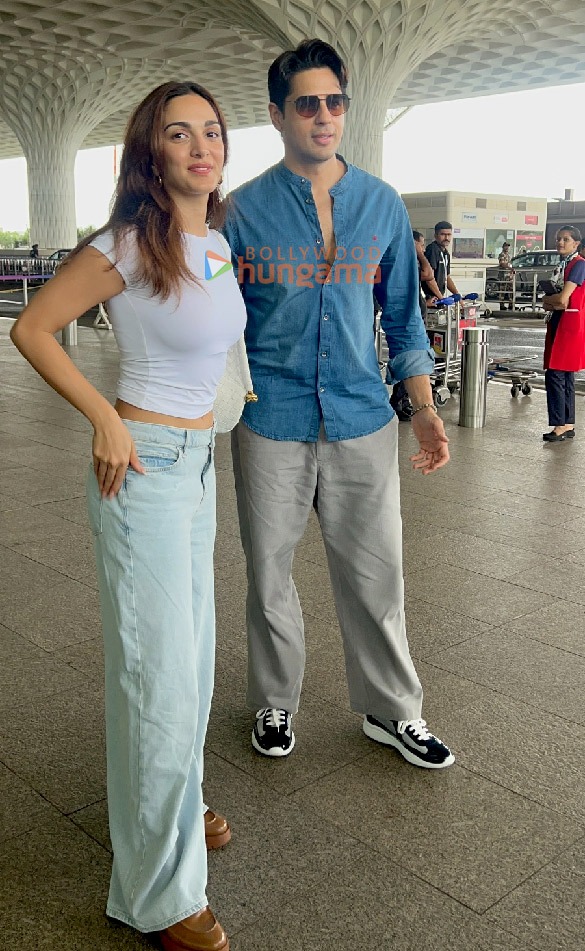 photos kiara advani sidharth malhotra aparshakti khurana and poonam pandey snapped at the airport 1