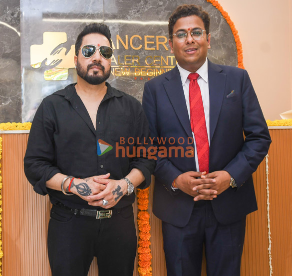 photos mika singh inaugurates advanced cancer healer center in mumbai 44 3