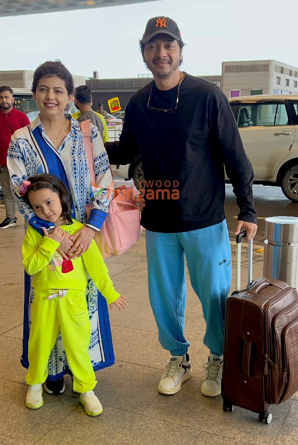 photos patralekha ishita raj sharma shreyas talpade and others snapped at the airport 3
