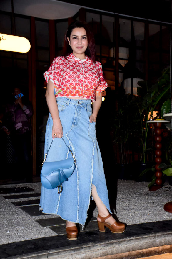 photos tisca chopra snapped in bandra 2 2