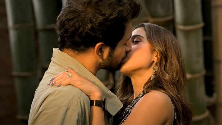 Rehmat | Ishq Vishk Rebound | Rohit Saraf, Pashmina Roshan, Jibraan Khan, Naila Grrewal Rehmat | Ishq Vishk Rebound | Rohit Saraf, Pashmina Roshan, Jibraan Khan, Naila Grrewal