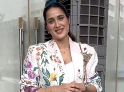 Rocking those floral prints like no one else! Sagarika Ghatge