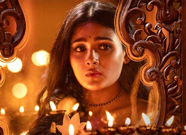 EXCLUSIVE: Shalini Pandey recalls getting “anxious” after shooting ‘charan seva’ scene in Maharaj: “I wouldn’t say I get easily hurt, but I am very sensitive” : Bollywood News