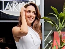 Such a pure soul! Kiara Advani poses in her pretty white outfit