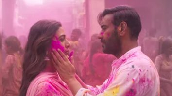 Auron Mein Kahan Dum Tha: Tabu shares a cryptic post, gets heartwarming response from Ajay Devgn Auron Mein Kahan Dum Tha: Tabu shares a cryptic post, gets heartwarming response from Ajay Devgn