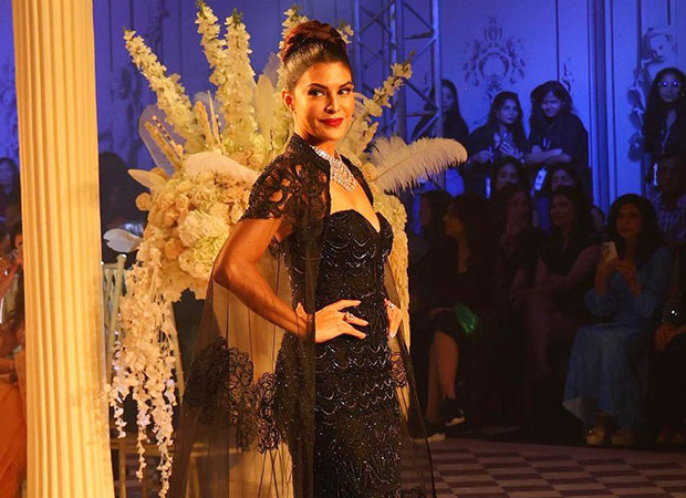 Jacqueline Fernandez makes a stunning comeback on the ramp at India Couture Week 2024, after a long break 2024 : Bollywood News