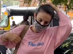 Ameesha Patel gets clicked by paps in her cute pink sweatshirt and denims