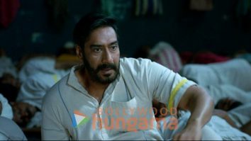 Movie Stills Of The Movie Auron Mein Kahan Dum Tha