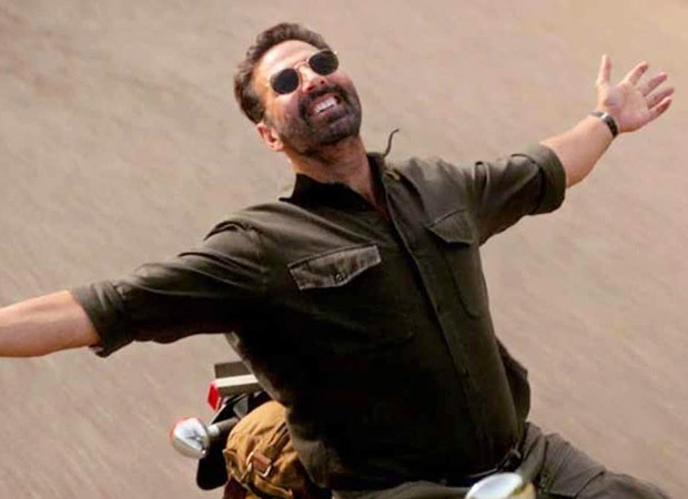 Dulquer Salmaan hails Akshay Kumar and Sudha Kongara’s Sarfira, praises Sudha Kongara for reimagining Suriya starrer: “Authentic and rooted” Dulquer Salmaan hails Akshay Kumar and Sudha Kongara’s Sarfira, praises Sudha Kongara for reimagining Suriya starrer: “Authentic and rooted”