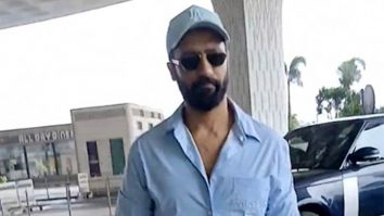 Handsome hunk! Vicky Kaushal gets clicked by paps at the airport