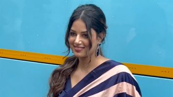 Harnaaz Sandhu smiles for paps as she gets clicked in a saree