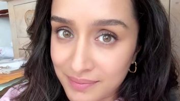How can someone not fall for this sweet voice! Shraddha Kapoor