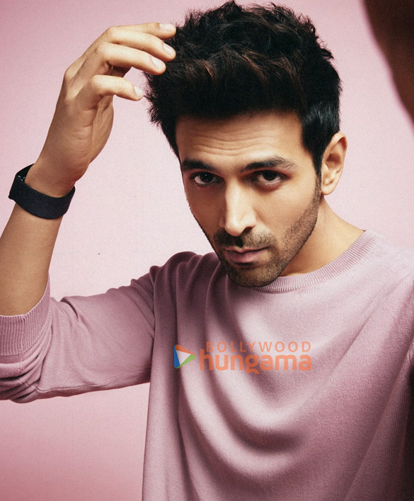 kartik aaryan 1 43