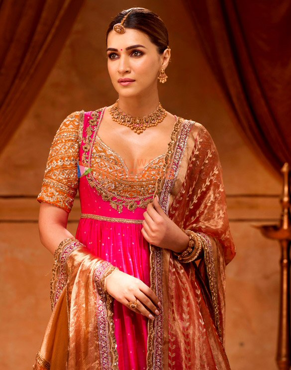 kriti sanon 3 297