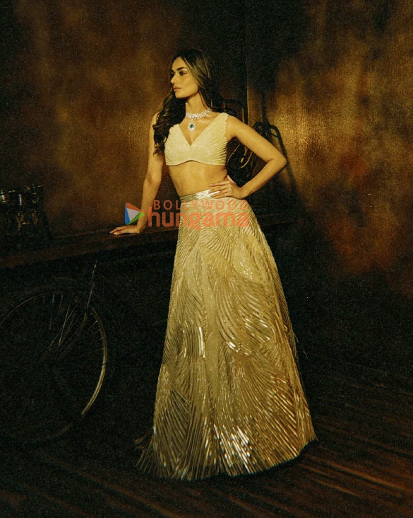 manushi chhillar 1 188