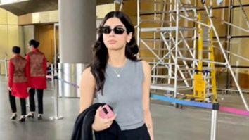 Million dollar smile! Khushi Kapoor gets clicked at the airport
