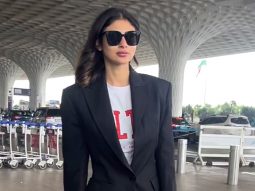 Mouni Roy’s airport look is a combination of formals & casuals!