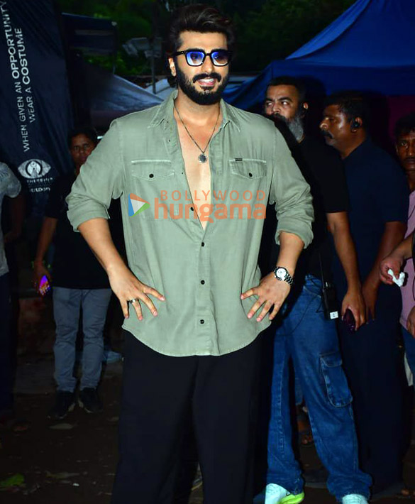 Photos: Arjun Kapoor snapped in Juhu