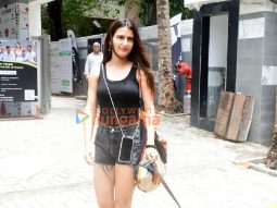 Photos: Fatima Sana Shaikh snapped outside the gym in Santacruz
