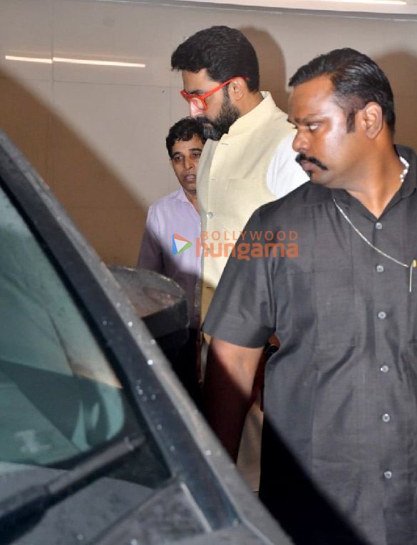 photos hrithik roshan sania mirza and others snapped at farah khans residence 8