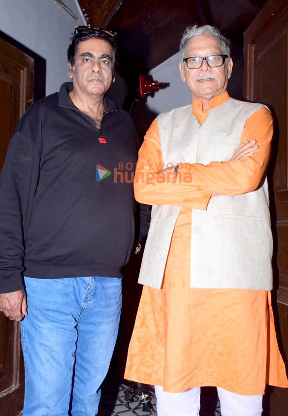 photos mohan joshi will be seen in producer dr vimal raj mathurs marathi film abhaya under the banner of gradiente infotainment 2