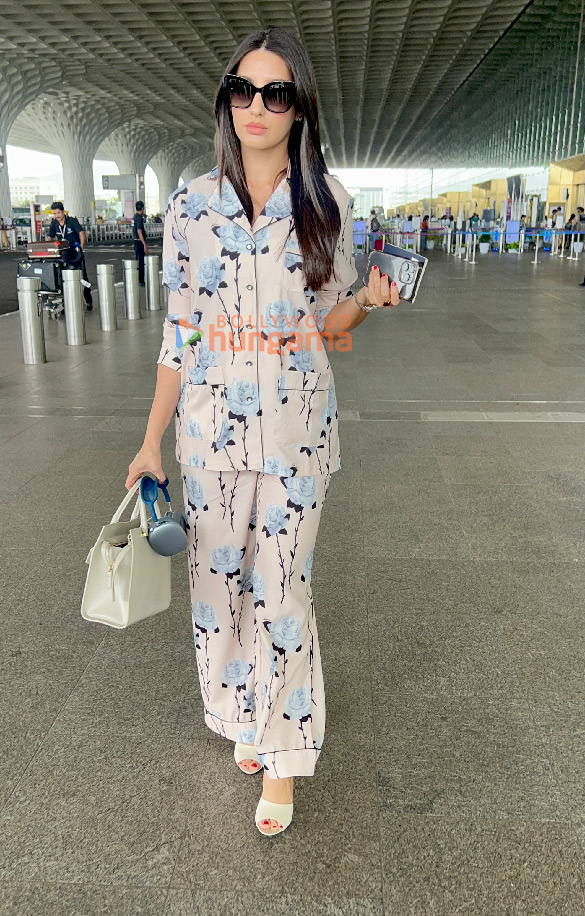 Photos: Nora Fatehi and Sonu Sood snapped at the airport | Parties & Events