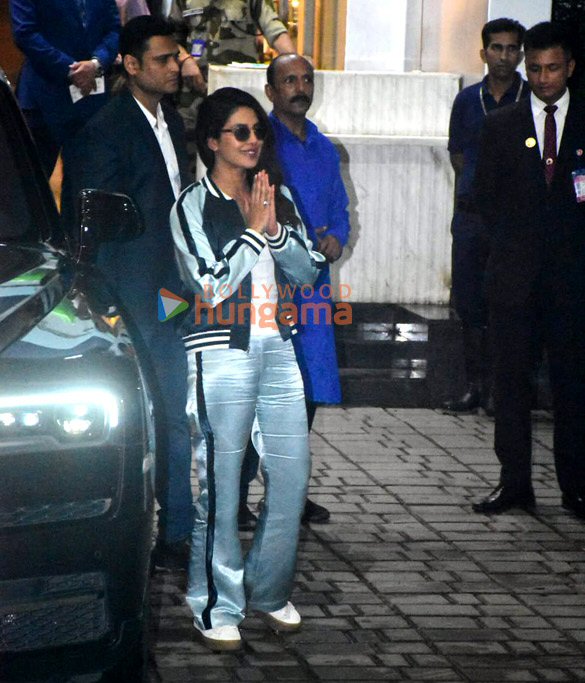 Photos: Priyanka Chopra Jonas snapped at Kalina airport Photos: Priyanka Chopra Jonas snapped at Kalina airport
