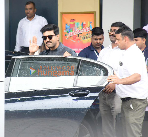 photos ram charan snapped with wife upasana kamineni at kalina airport 2