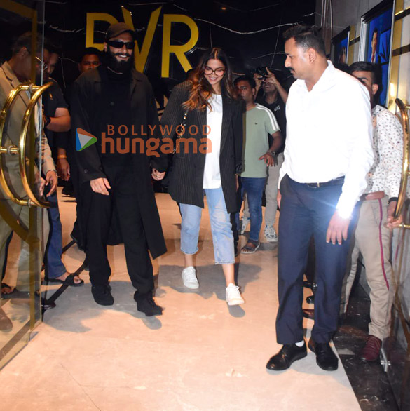 photos ranveer singh and deepika padukone snapped at pvr juhu 1