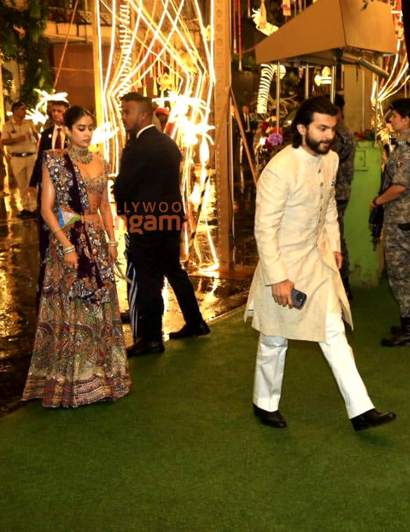 photos sanjay dutt ranveer singh janhvi kapoor and others attend anant ambani and radhika merchants mehendi ceremony 9