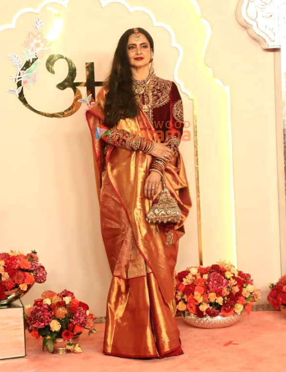 photos shah rukh khan salman khan aishwarya rai bachchan amitabh bachchan janhvi kapoor ananya panday john cena sara ali khan and others attend the wedding ceremony of anant ambani and radhika 5 photos shah rukh khan salman khan aishwarya rai bachchan amitabh bachchan janhvi kapoor ananya panday john cena sara ali khan and others attend the wedding ceremony of anant ambani and radhika 5