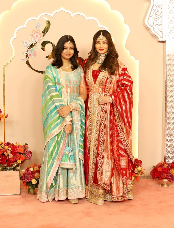 photos shah rukh khan salman khan aishwarya rai bachchan amitabh bachchan janhvi kapoor ananya panday john cena sara ali khan and others attend the wedding ceremony of anant ambani and radhika 10 photos shah rukh khan salman khan aishwarya rai bachchan amitabh bachchan janhvi kapoor ananya panday john cena sara ali khan and others attend the wedding ceremony of anant ambani and radhika 10