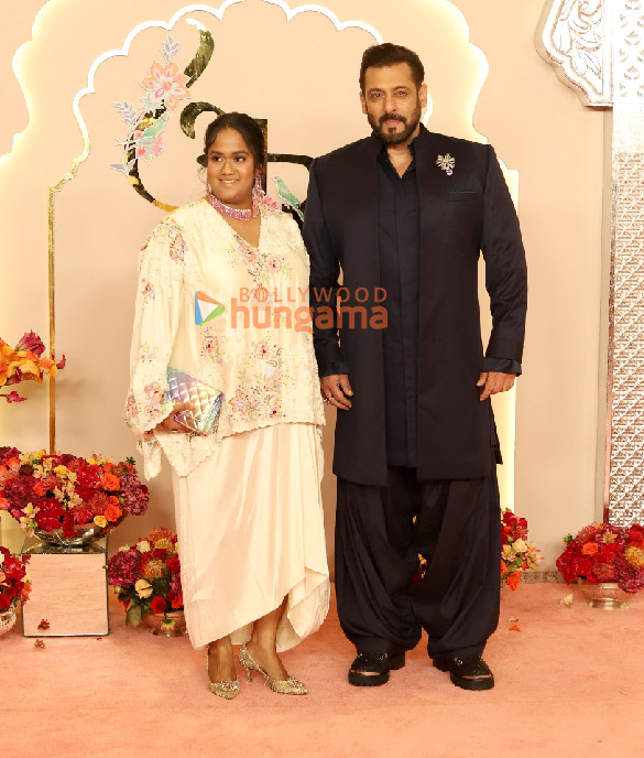photos shah rukh khan salman khan ananya panday john cena sara ali khan and others attend the wedding ceremony of anant ambani and radhika merchant 2