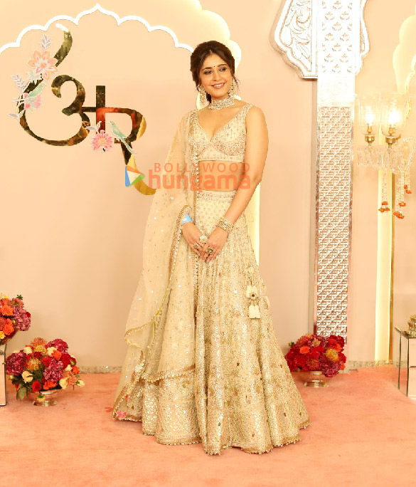 photos shah rukh khan salman khan ananya panday john cena sara ali khan and others attend the wedding ceremony of anant ambani and radhika merchant 9100 5 photos shah rukh khan salman khan ananya panday john cena sara ali khan and others attend the wedding ceremony of anant ambani and radhika merchant 9100 5