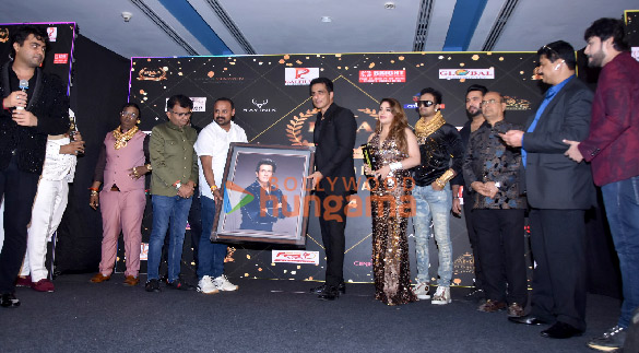 photos sonu sood and others attend bollywoods iconic achievement awards 2024 10