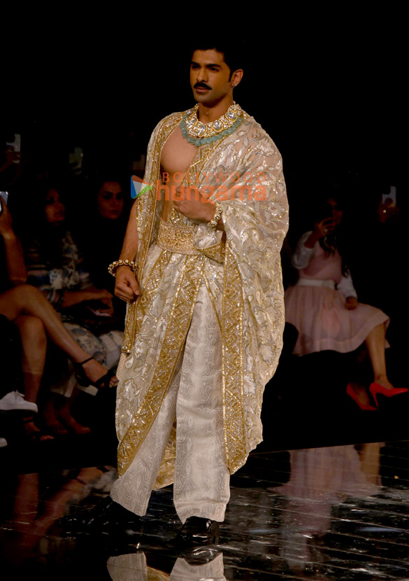 photos taha shah badussha and wamiqa gabbi walk the ramp at india couture week 2024 4