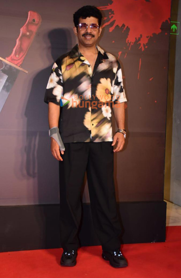 photos varun dhawan karan johar and others grace the premiere of kill 1046 8