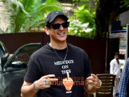 Photos: Vijay Varma snapped in Andheri