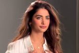 Pooja Hegde looks super cute in this BTS from a shoot