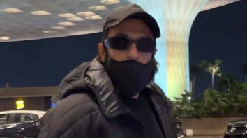 Ranveer Singh sports an all black airport look as he gets clicked at the airport