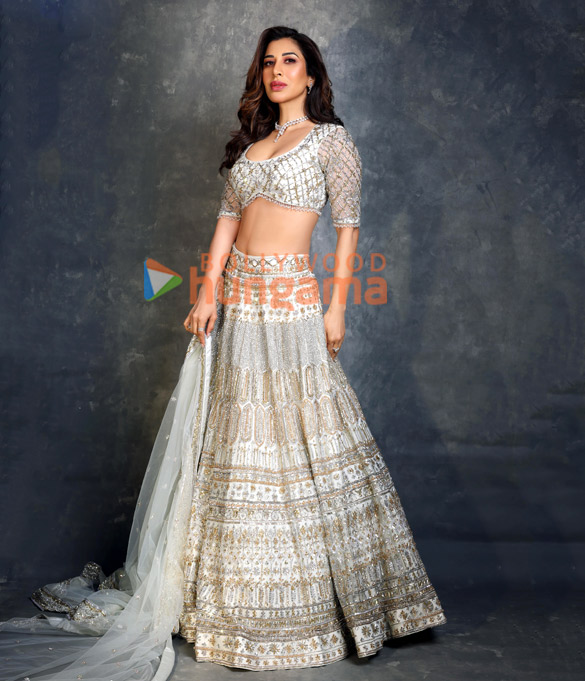 sophie choudry 15 3
