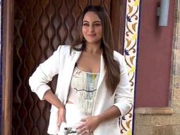 The glow is evident! Sonakshi Sinha poses for paps