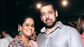 Salman Khan stuns in new look at sister Arpita Khan Sharma’s midnight birthday bash, watch Salman Khan stuns in new look at sister Arpita Khan Sharma’s midnight birthday bash, watch